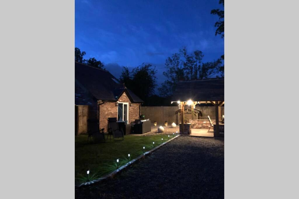 Dove Nest Cottage Blackpool 莱瑟姆-圣安妮 外观 照片